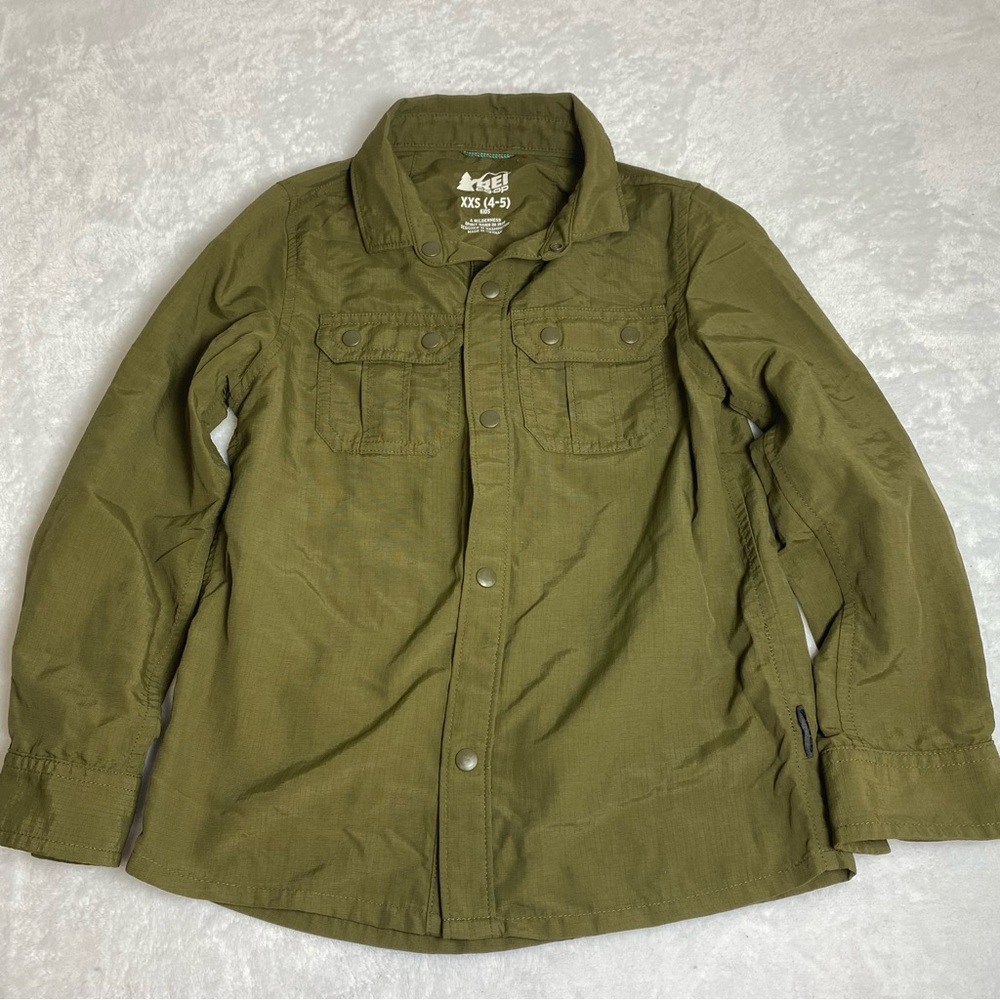 Rei Co-Op Toddler Girl Green Long sleeve Size 4-5